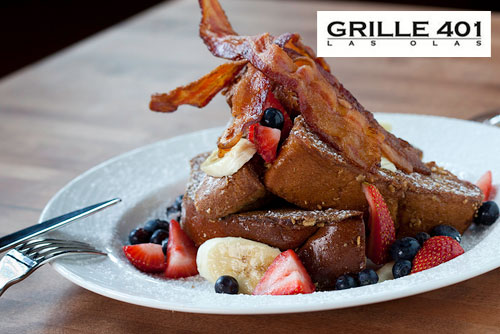 Grille-401 Granola-French-Toast-with-Bacon-and-Fruit