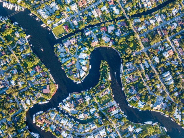 an aerial view of Fort Lauderdale showing there are benefits for home sellers in this place