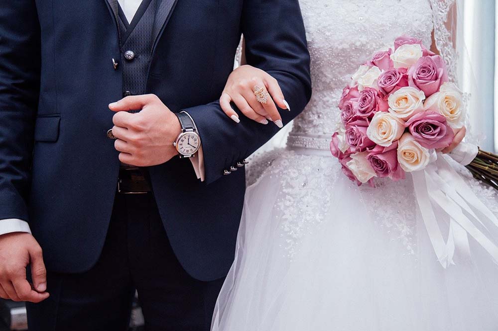 6 Unique Wedding Gifts Everyone Will Want