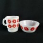 anchor-hocking-red-daisy-mug2-300x300