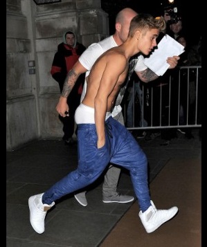 131107120040-bieber2013-birthday-horizontal-gallery