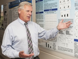 Steven-Bauer-explains-stem-cell-research-data1-300x227